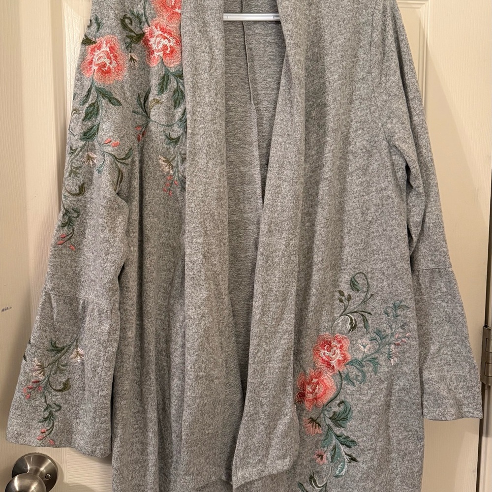 International Concepts Embroidered Floral Cardigan XL Gray Open Front - Picture 2 of 9